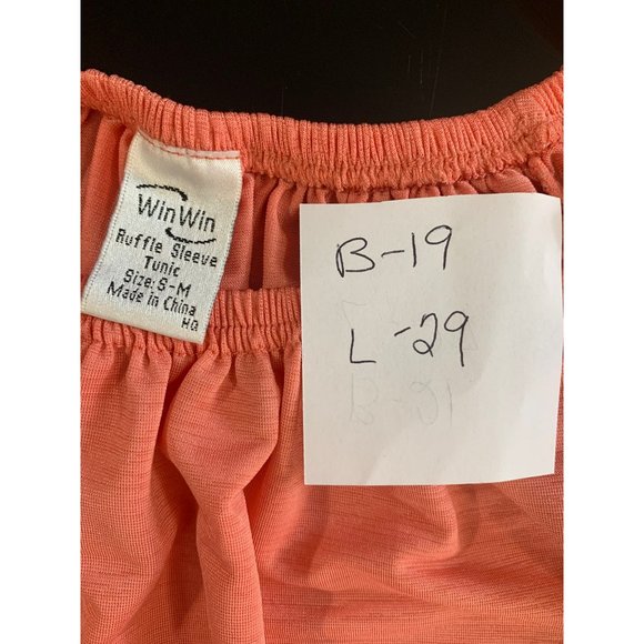 Win Win Coral‎ Bell Sleeve Size S/M Tunic - Picture 7 of 8